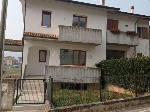 Casa in vendita a Val Liona, Veneto