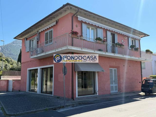 Casa in vendita a Ripa, Seravezza
