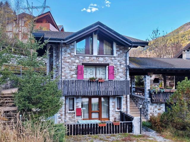 Casa in vendita a Comunità montana della valle Camonica, Temù