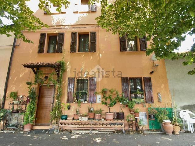 Casa in vendita a Montechiarugolo, Reggio Emilia
