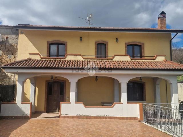 Casa in vendita a Prato, Foglianise