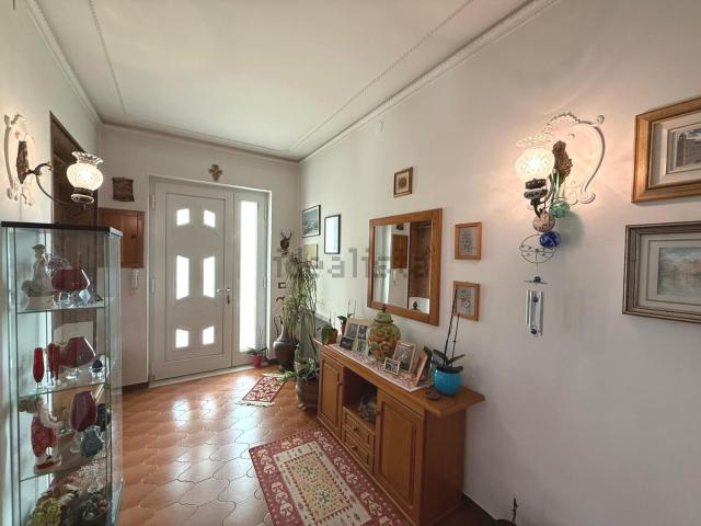 Casa in vendita a Santissima Trinità, Montecchio Maggiore