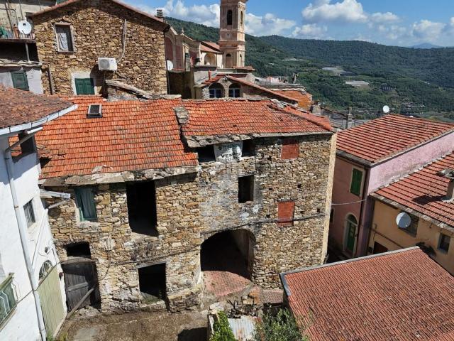 Casa in vendita a Badalucco, Liguria