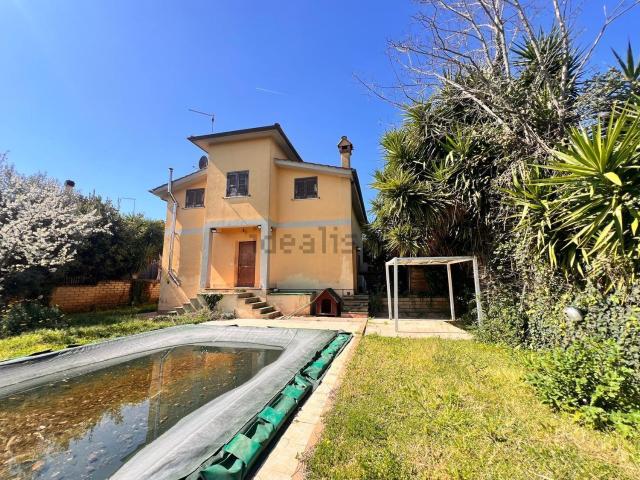 Casa in vendita a Roma Capitale, Lazio