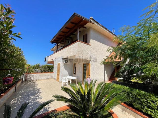 Casa in vendita a Calabria, Cosenza