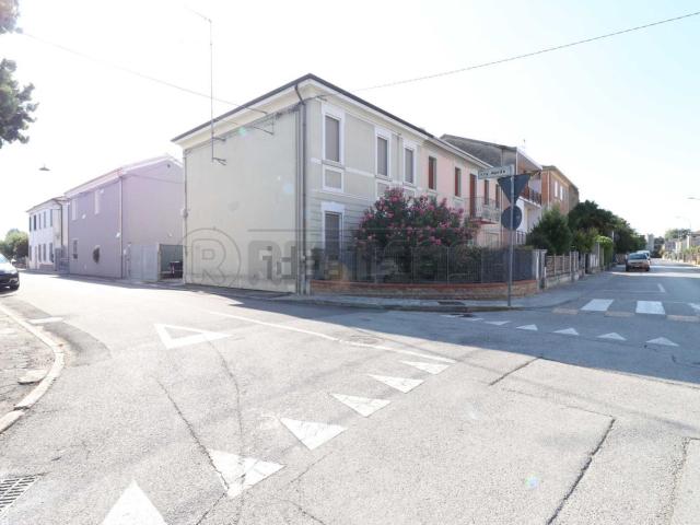Casa in vendita a Unione Alto Ferrarese, Bondeno