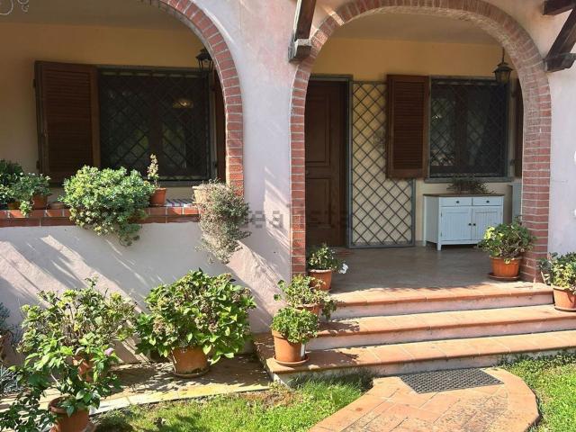 Casa in vendita a Massarosa, Toscana
