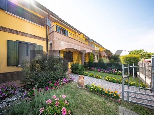 Casa in vendita a Bozzolo, Mantova