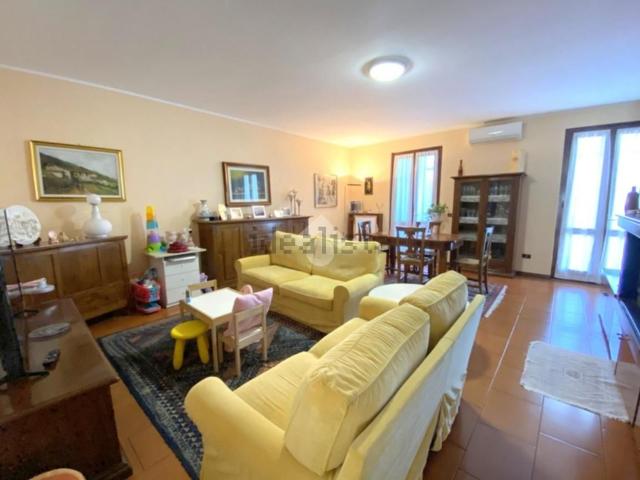 Casa in vendita a Verolanuova, Lombardia