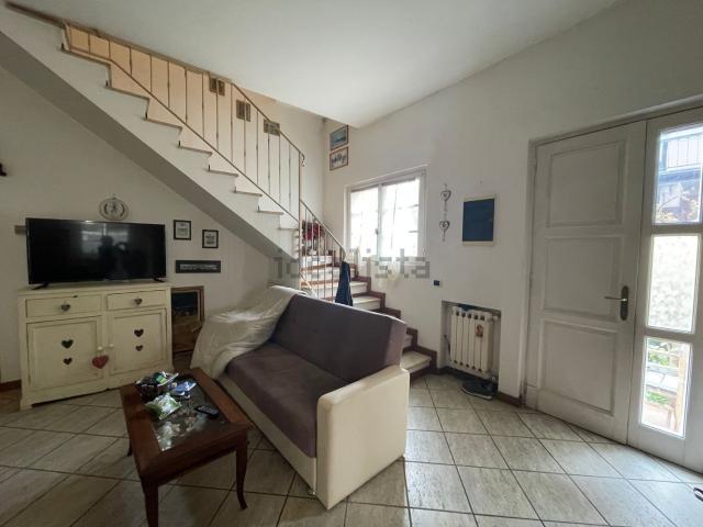 Casa in vendita a Querceta, Seravezza