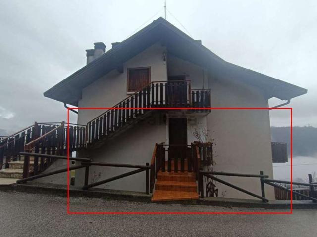 Casa in vendita a Enego, Veneto