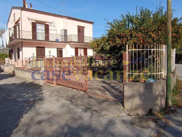 Casa in vendita a Calabria, Cosenza