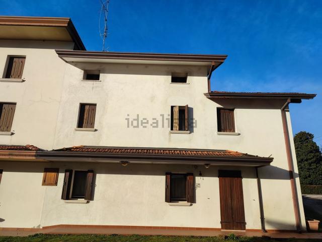 Casa in vendita a Sclavons, Cordenons