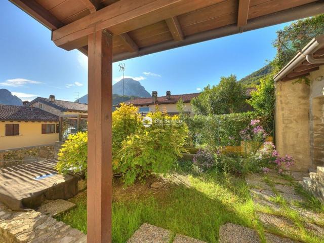 Casa in vendita a Comunità Montana Parco Alto Garda bresciano, Gargnano