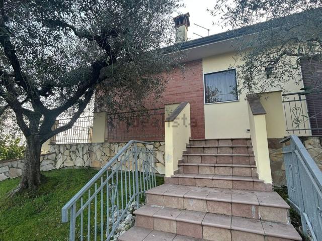 Casa in vendita a Tonfano, Toscana