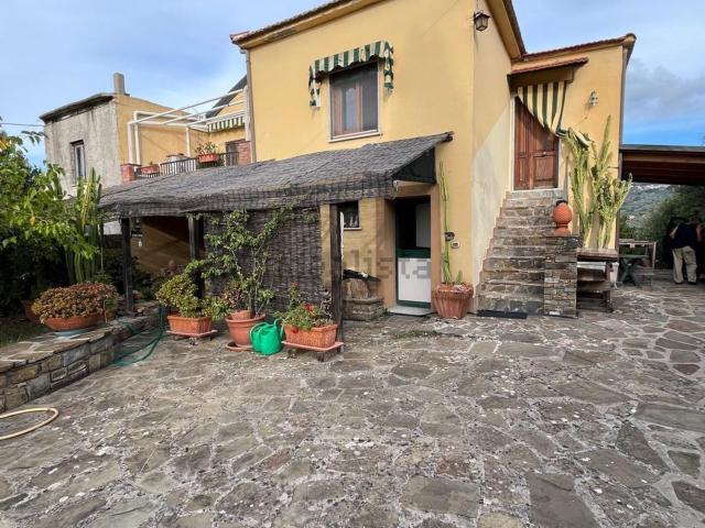Casa in vendita a Perdifumo, Salerno
