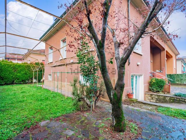 Casa in vendita a Zona Ovest, Brescia