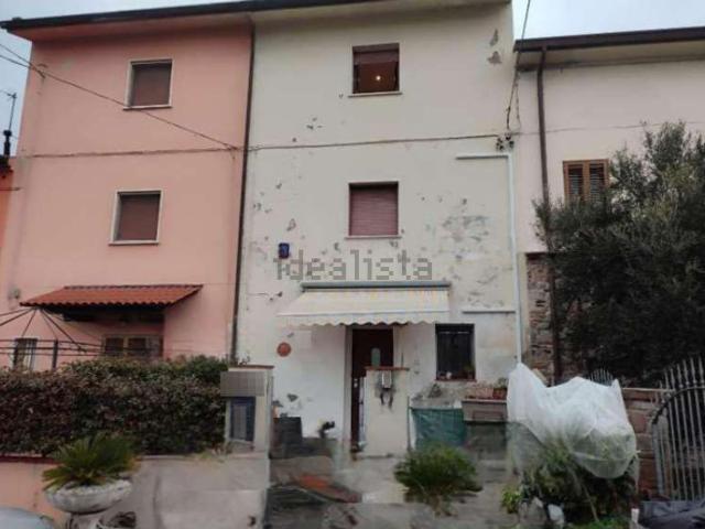 Casa in vendita a Montevettolini, Pistoia
