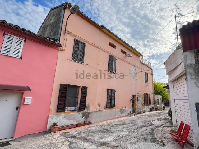 Casa in vendita a Marche, Ancona