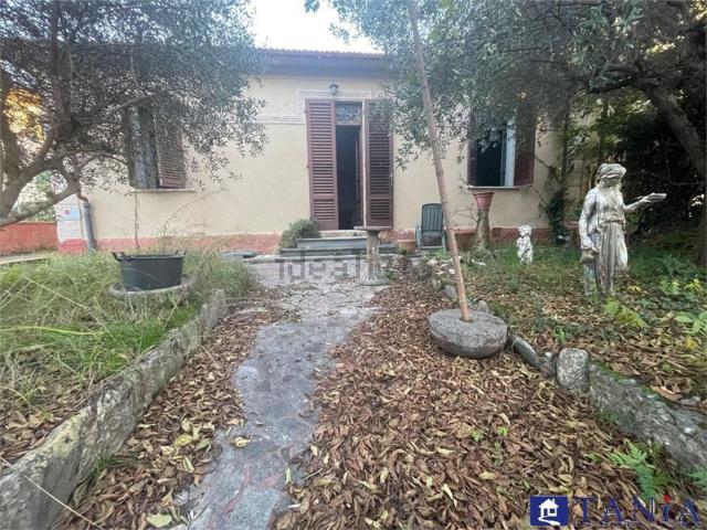 Casa in vendita a Tonfano, Toscana