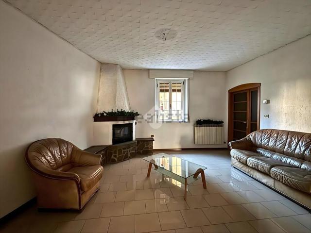 Casa in vendita a Comunità montana della valle Camonica, Berzo Inferiore