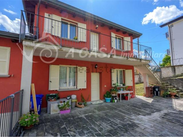 Casa in vendita a Borgo Val Di Taro, Reggio Emilia