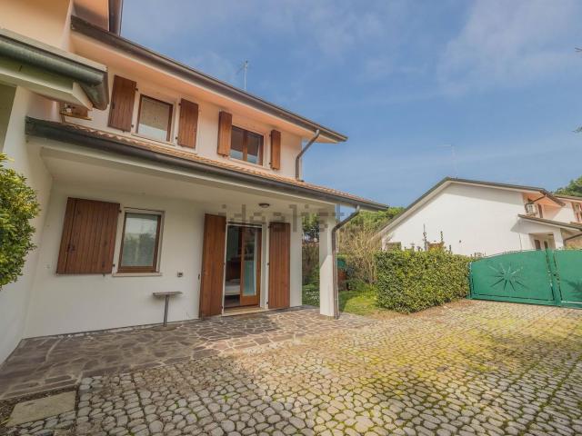 Casa in vendita a Rosolina, Rovigo