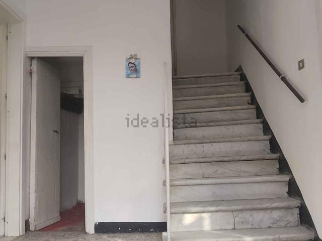 Casa in vendita a Sarzana, Liguria