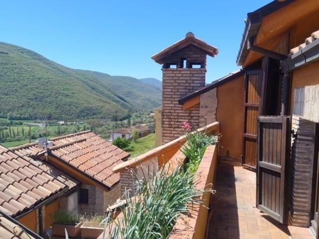 Casa in vendita a Norcia, Umbria