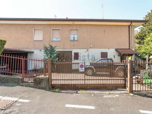 Casa in vendita a Dorotina, Mozzo