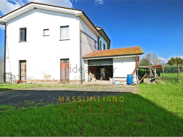 Casa in vendita a Ponte Buggianese, Toscana