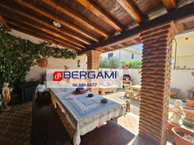 Casa in vendita a Cioccati, Roma Capitale