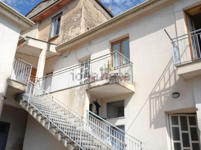 Casa in vendita a Montecorvino Pugliano, Salerno