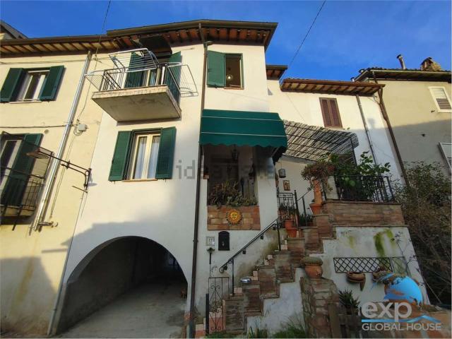 Casa in vendita a Cannara, Umbria
