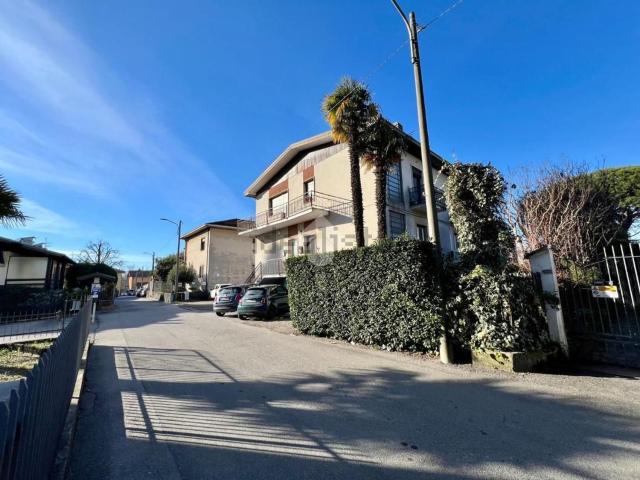 Casa in vendita a Santa Maria Maddalena, Varese