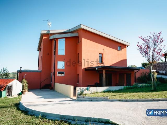 Casa in vendita a Campobasso, Molise