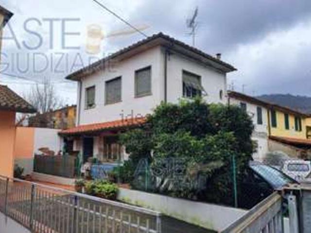 Casa in vendita a Ricciano, Uzzano E Castello
