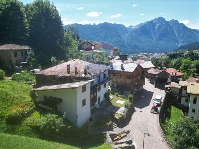 Casa in vendita a Calalzo Di Cadore, Veneto