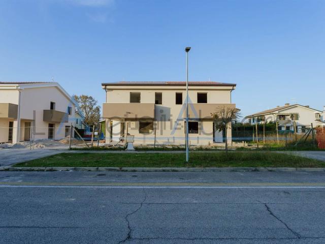 Casa in vendita a Bovolenta, Veneto