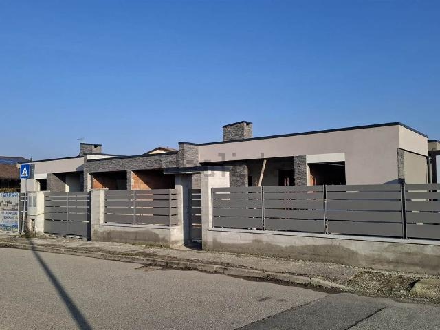 Casa in vendita a Quarto, Piacenza