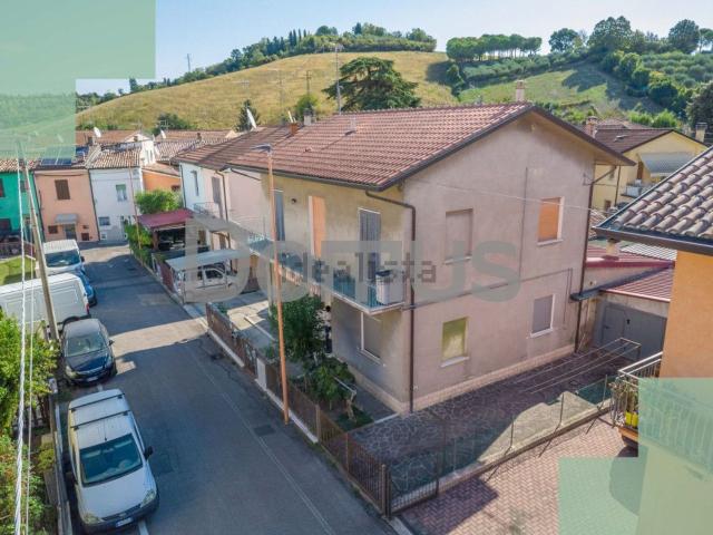 Casa in vendita a Ponte Abbadesse, Cesena