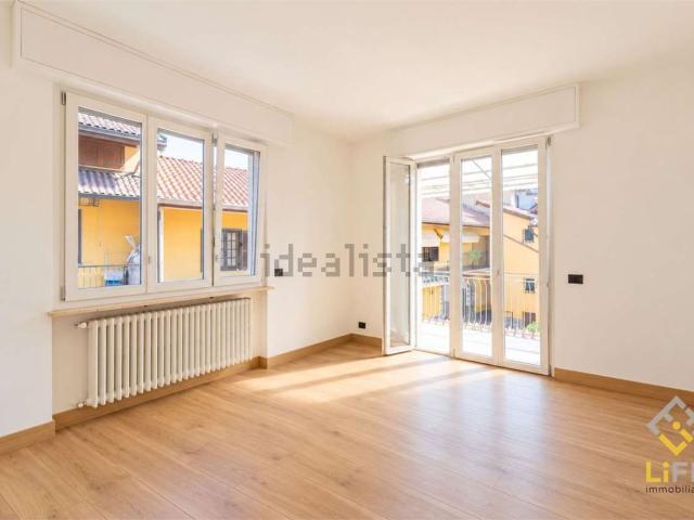 Casa in vendita a Romentino, Novara