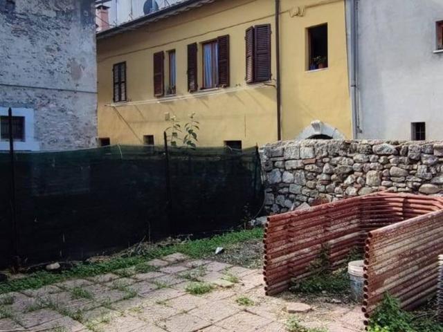 Casa in vendita a San Giacomo, Marche
