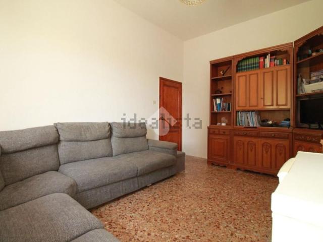Casa in vendita a Le Badie, Prato