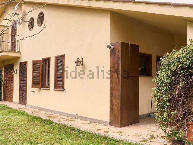 Casa in vendita a Punta del Lago, Ronciglione