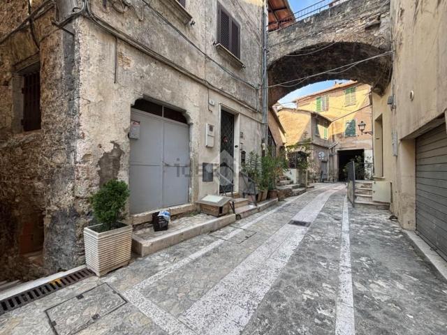 Casa in vendita a Terni, Umbria