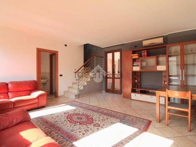 Casa in vendita a Grotta Parlanti, Montevettolini