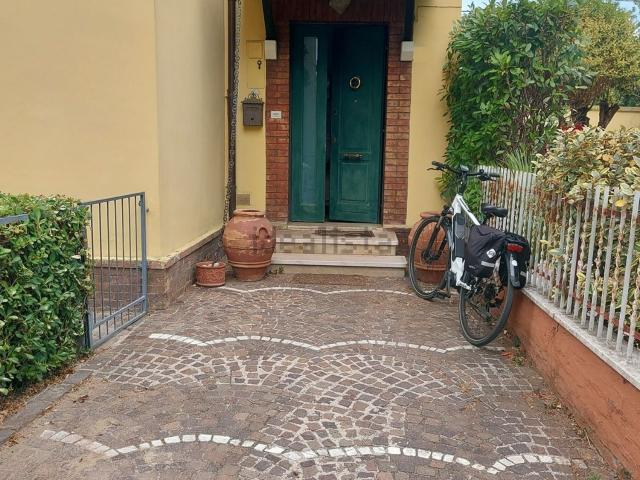 Casa in vendita a Loreto, Marche