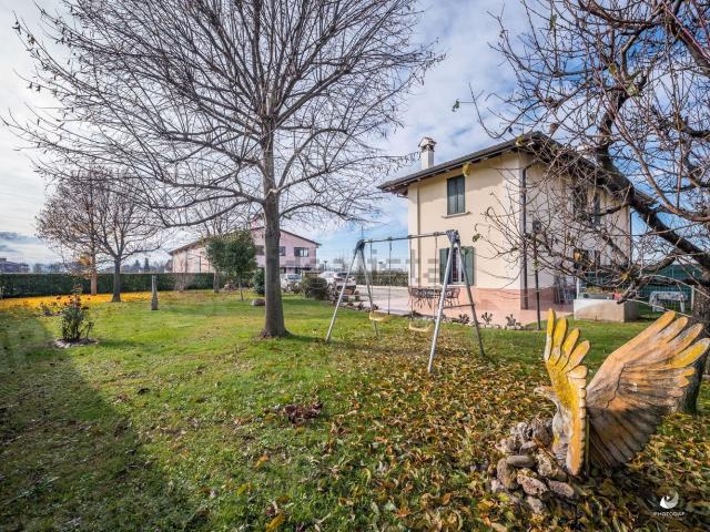 Casa in vendita a Unione dei comuni Valli del Reno, Lavino e Samoggia, Cavazzona