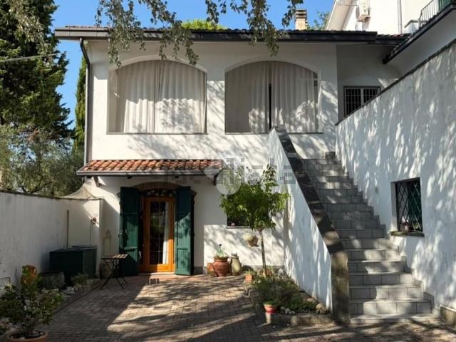 Casa in vendita a Unione dei comuni Valle del Savio, Cesenà